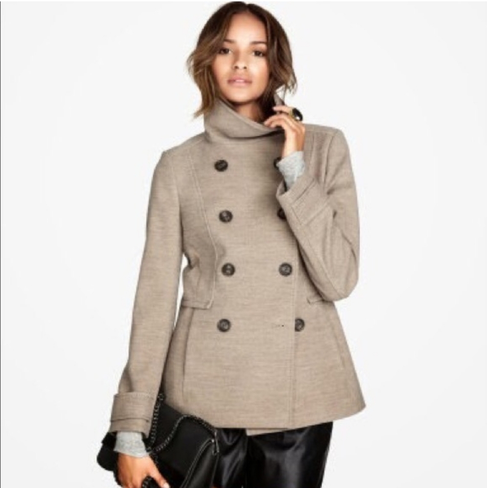 Fitted jacket